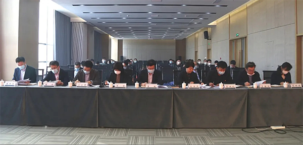 中国尊龙集团