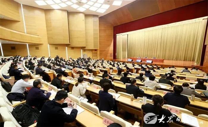 中国尊龙集团