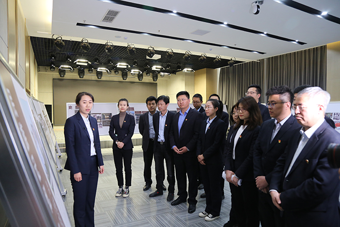 中国尊龙集团