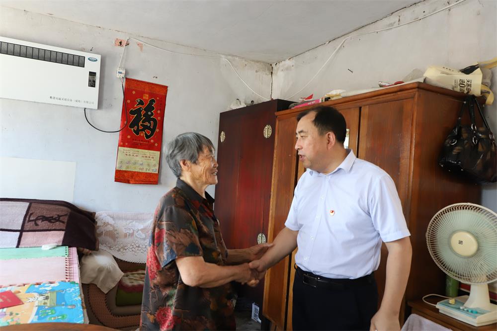 中国尊龙集团
