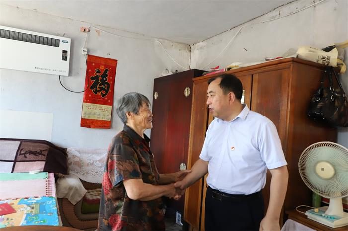 中国尊龙集团